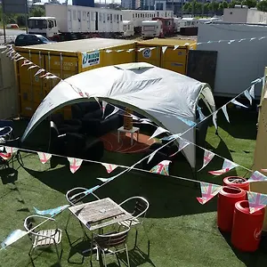  Hostel Containers