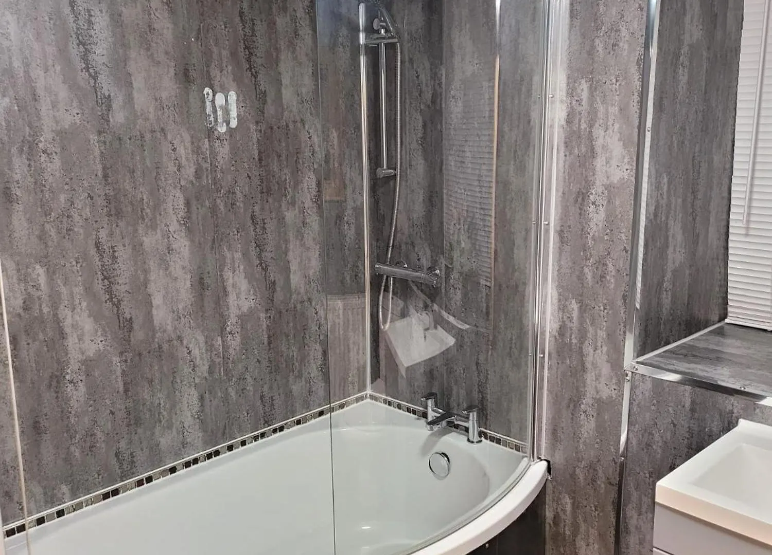 The Suite No48 Edinburgh Guest house