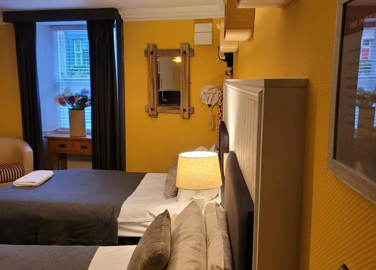 The Suite No48 Edinburgh Guest house