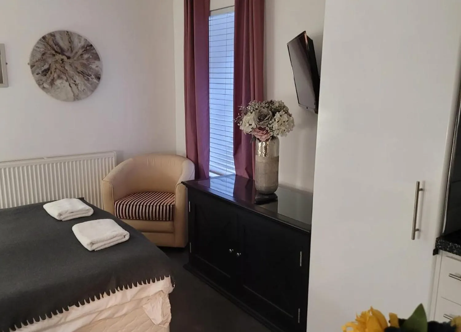 The Suite No48 Edinburgh 0*,  United Kingdom