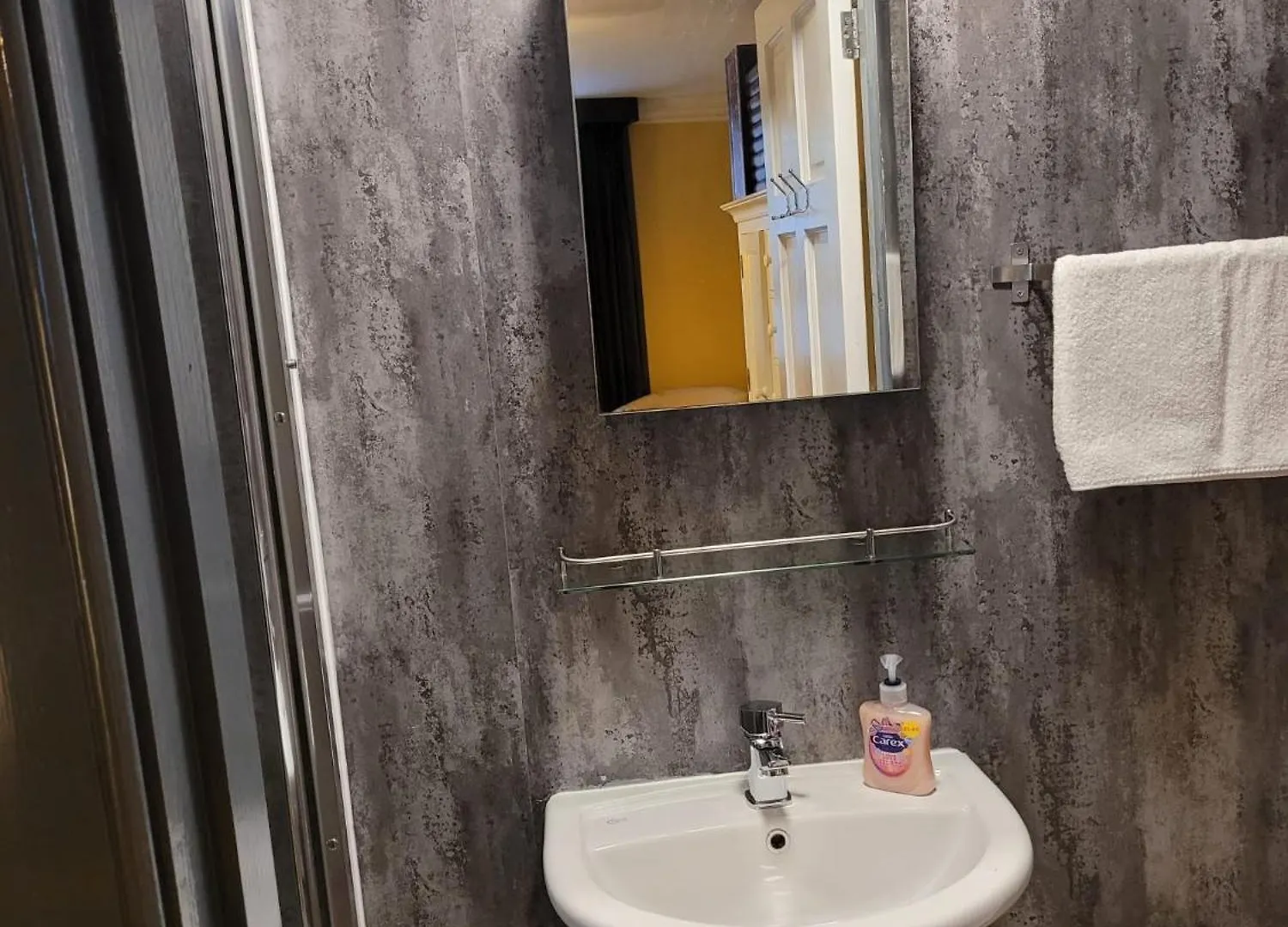 Guest house The Suite No48 Edinburgh United Kingdom