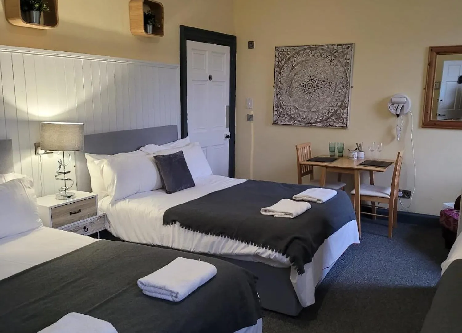 Guest house The Suite No48 Edinburgh United Kingdom